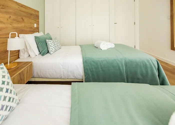 Ocean Sunset Nazare- By Sch Апартаменты *